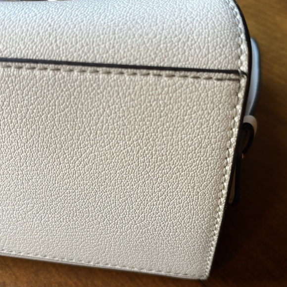 Michael Kors Avril Satchel - Light Cream - Picture 11 of 16